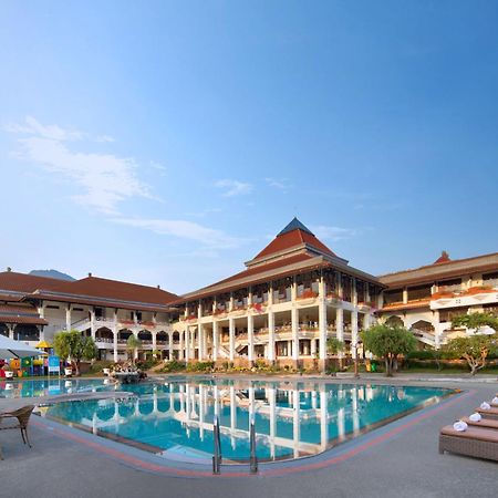 Royal Hotel And Villa Batu Batu (East Java) Exterior foto