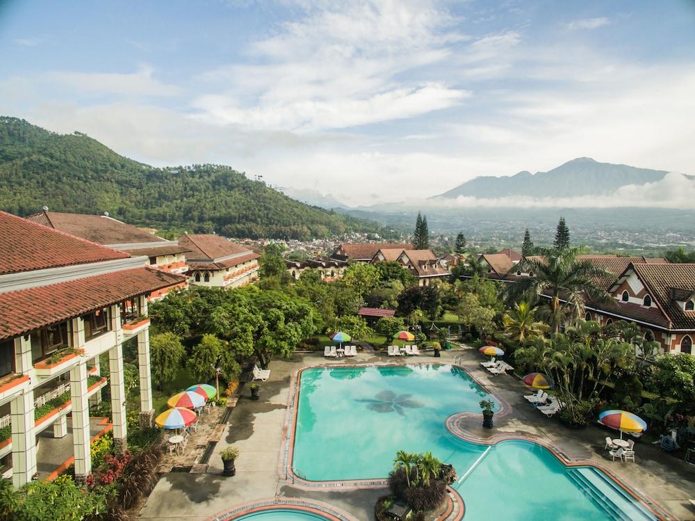 Royal Hotel And Villa Batu Batu (East Java) Exterior foto