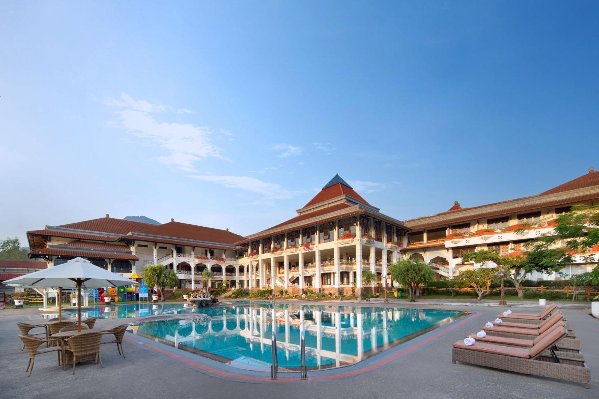 Royal Hotel And Villa Batu Batu (East Java) Exterior foto